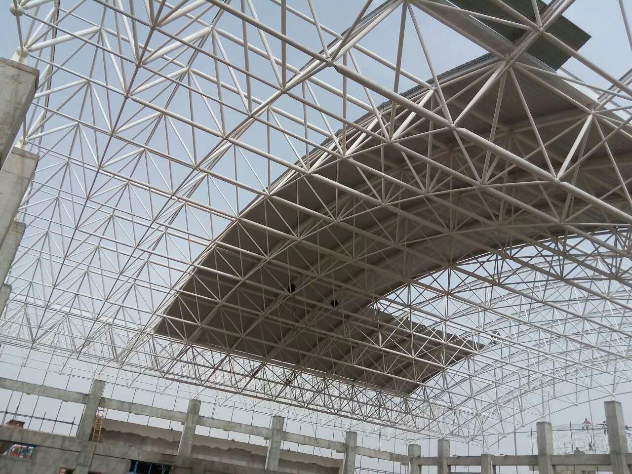 雄安新区青岛一汽网架